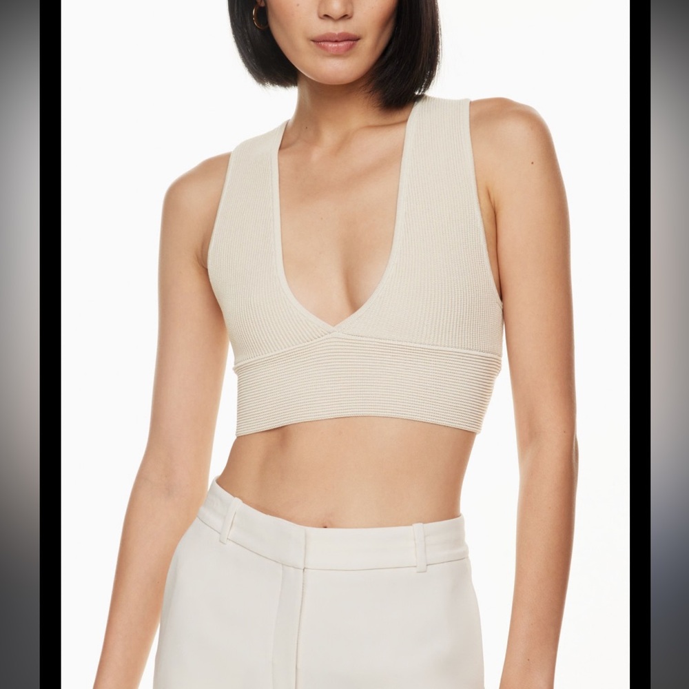 Babaton Sculpt Knit Deep V Tank top